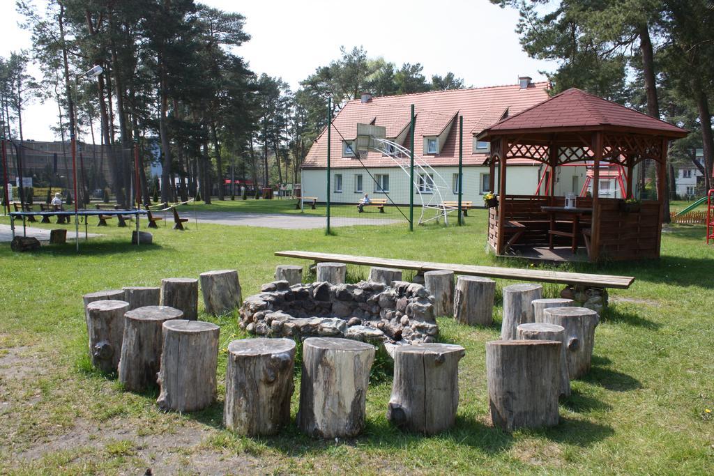 Osrodek Wypoczynkowy Merkury Mrzeżyno Kültér fotó